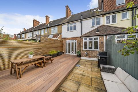8 Charminster Avenue, London, SW19 3EL