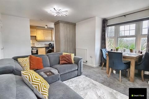 2 bedroom flat for sale, Violet Way, Yaxley, Peterborough, Cambridgeshire. PE7 3WE