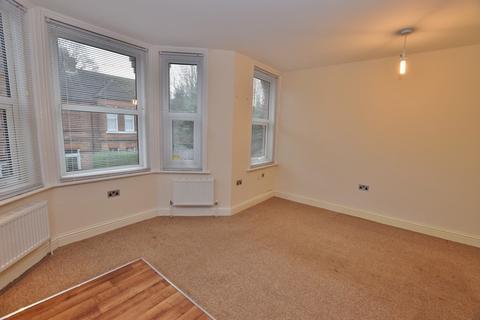 1 bedroom flat to rent, Broadmead Road, Folkestone, CT19 5AP