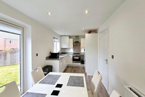 3 bedroom detached house for sale, Northfield Way, Kingsthorpe, Northampton NN2 8AN