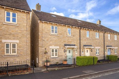 3 bedroom end of terrace house for sale, The Light, Malmesbury, SN16