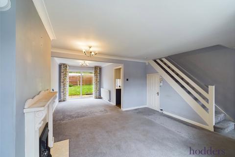 11 Crofton Close, Ottershaw, Chertsey, KT16 0LR