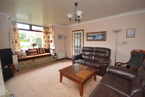 3 bedroom semi-detached house for sale, Chatswood Crescent, Leeds