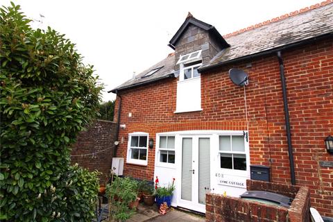 2 bedroom end of terrace house to rent, Station Road, Liss, Hampshire, GU33
