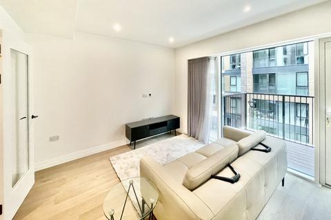 1 bedroom apartment to rent, Savoy House, London SW6