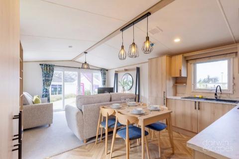 2 bedroom static caravan for sale, Piran Meadows Resort, White Cross TR8
