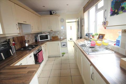 3 bedroom terraced house for sale, Milton Keynes MK12