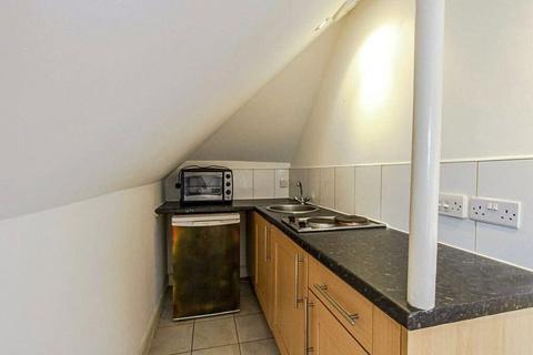 undefined, Emanuel Avenue, London, W3