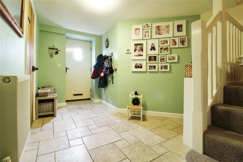 4 bedroom end of terrace house for sale, High Street, Kempsford, Fairford, Gloucestershire, GL7