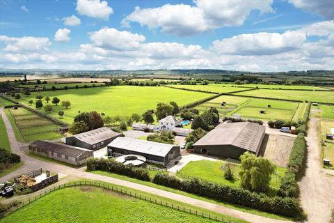 Farm for sale, Quainton, Buckinghamshire, HP22