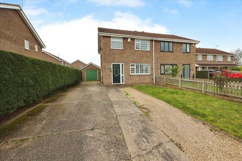 3 bedroom semi-detached house for sale, Abingdon Avenue, Lincoln