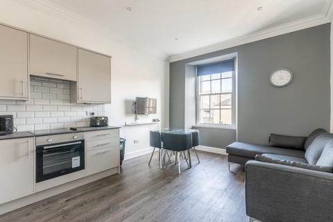 2 bedroom flat to rent, 59P – Nicolson Street, Edinburgh, EH8 9DH