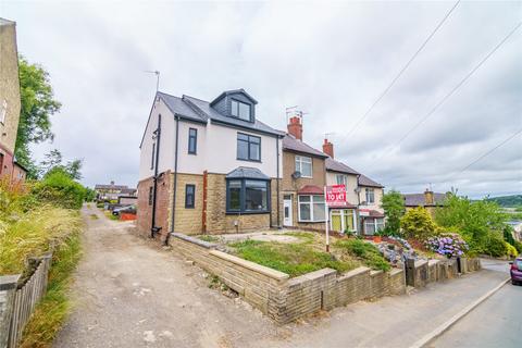 5 bedroom end of terrace house to rent, 24 Malvern Road, Newsome, Huddersfield