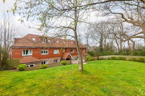 2 bedroom apartment for sale, Franklands Village, Haywards Heath RH16