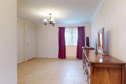 3 bedroom link detached house for sale, Rosecroft Close, LANGDON HILLS, Basildon, Essex, SS16