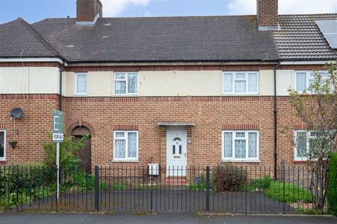 4 bedroom terraced house for sale, Humber Road, Whaddon, Cheltenham, GL52