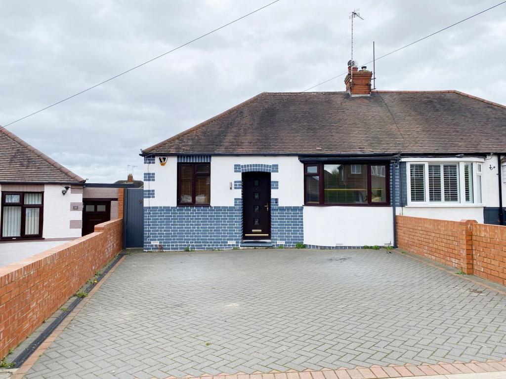 Friars Crescent, Delapre, Northampton... 2 bed semidetached bungalow