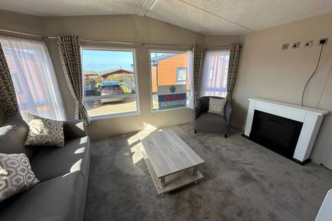 2 bedroom lodge for sale, Ilfracombe Devon