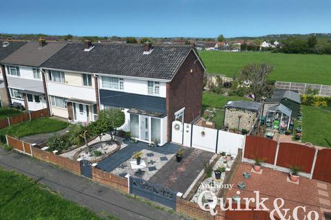 3 bedroom semi-detached house for sale, Long Road, Canvey Island, SS8