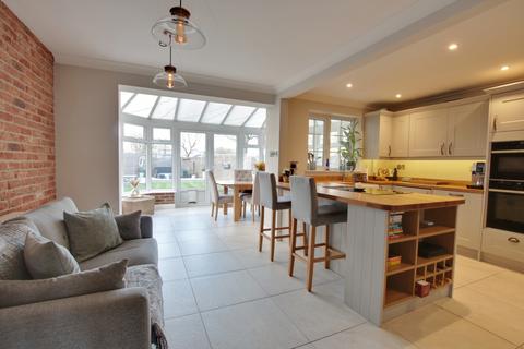 37 Appleton Road, Fareham, PO15 5QH