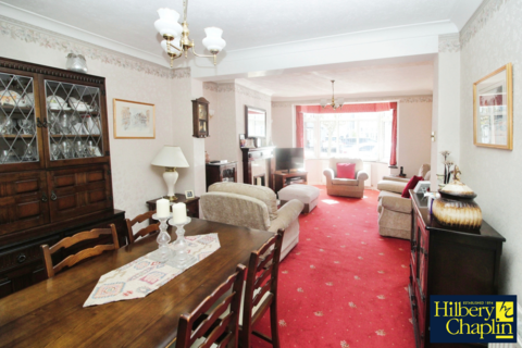 3 bedroom end of terrace house for sale, Woodfield Drive, Romford, RM2