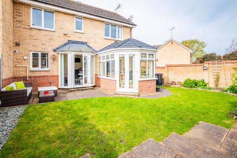 3 bedroom semi-detached house for sale, Rayleigh, Rayleigh SS6