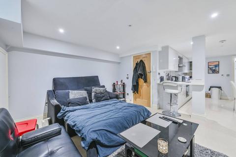 2 bedroom flat for sale, Old Gloucester Street, Holborn, London, WC1N