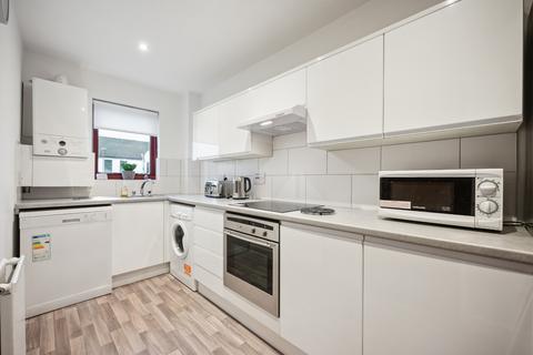 2 bedroom apartment to rent, McAllister Court, Bannockburn, Stirling, FK7 8PT