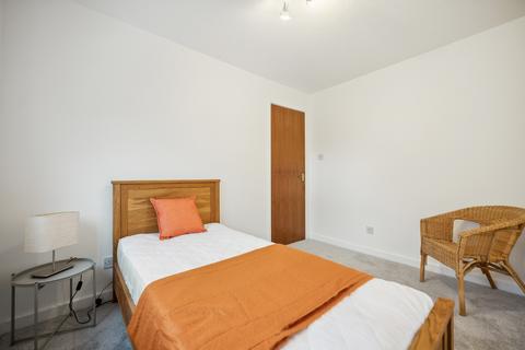 2 bedroom apartment to rent, McAllister Court, Bannockburn, Stirling, FK7 8PT