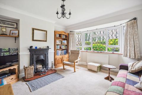 130 Botley Road, Chesham, HP5 1XN