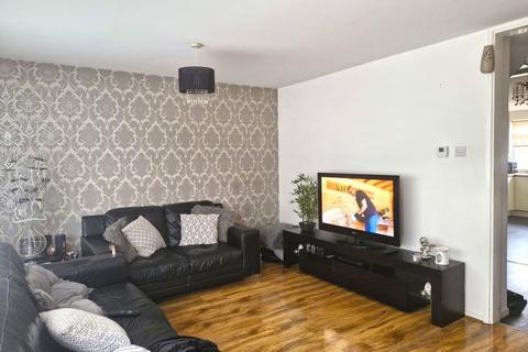 3 bedroom terraced house to rent - Parvills, Waltham Abbey