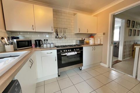 3 bedroom semi-detached house for sale, Fishermans Drive, March