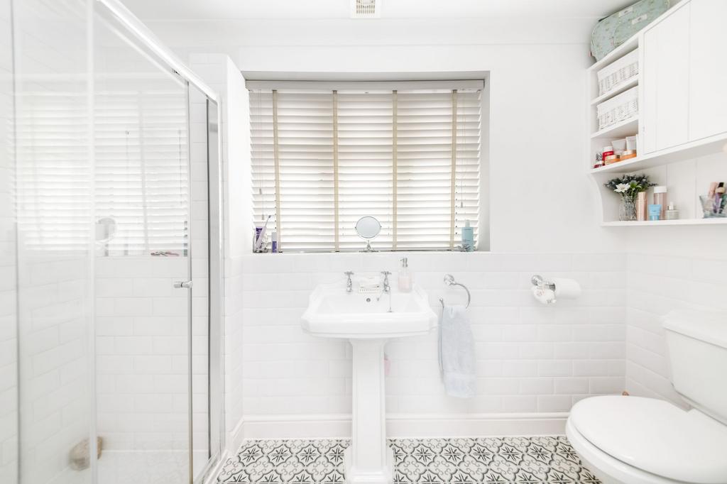 En suite shower room