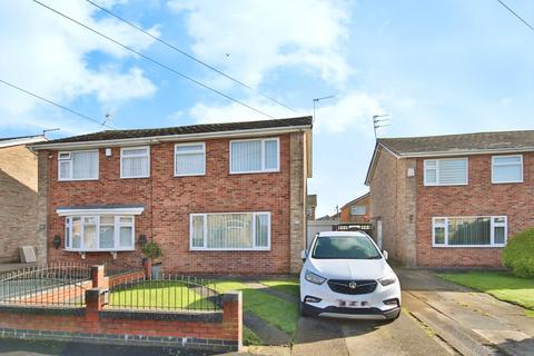 3 bedroom semi-detached house for sale, Paxdale, Hull,HU7 6DB