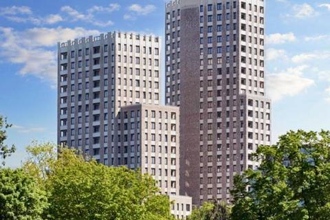 3 bedroom apartment to rent, Park Lane, Wembley HA9