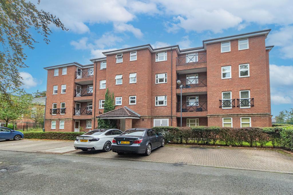 Ord Court, Fenham, Newcastle upon... 2 bed flat for sale £105,000
