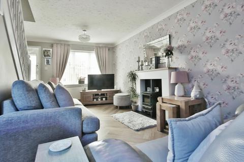 2 bedroom semi-detached house for sale, Ferry Meadows Park, Kingswood, Hull, HU7 3DF