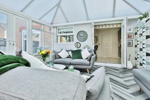 25 Blackhall Close, Kingswood, Hull, HU7 3HN