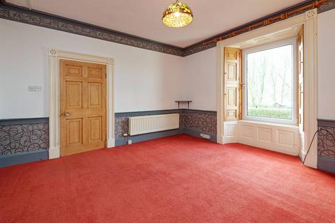 2 bedroom flat for sale, Dourie Bank House, Flat 3 Mount Pleasant, Port William, Newton Stewart, DG8 9SN