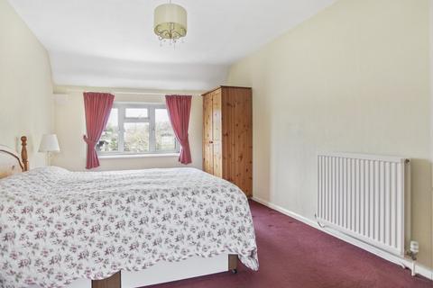 3 bedroom terraced house for sale, The Park, Stow on the Wold, Cheltenham, Gloucestershire. GL54 1DX