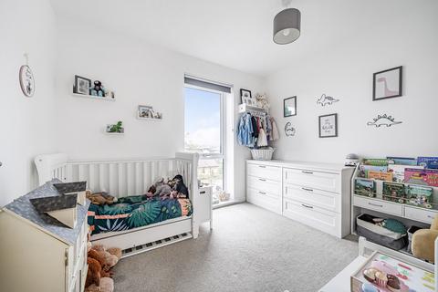 Flat 16, Daisy Court Jackdaw Close, Romford, RM3 0LW