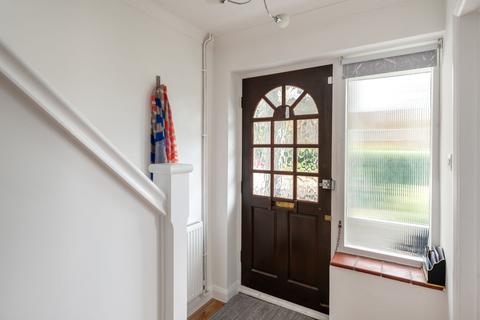 3 bedroom end of terrace house for sale, Reeve Road, Reigate, RH2