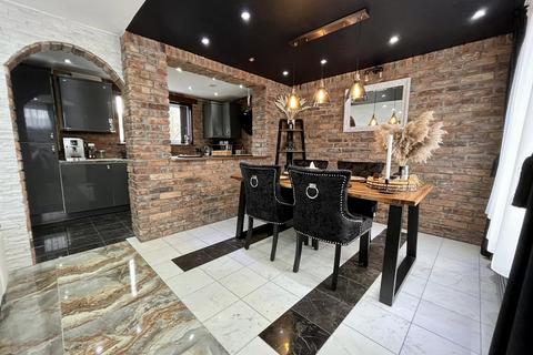 128 Eyrescroft, Bretton, Peterborough, PE3 8EU
