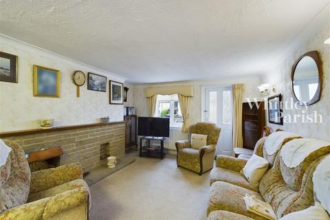 2 bedroom cottage for sale, Lows Lane, Palgrave