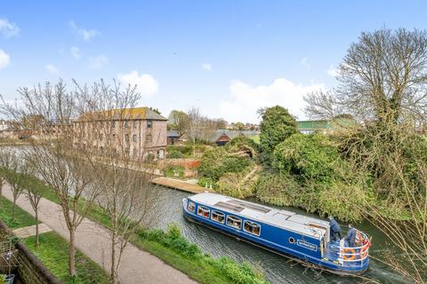 3 bedroom terraced house for sale, John Rennie Road, Chichester, PO19