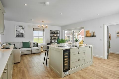 4 bedroom detached house for sale, Plot 90, The Thundersley at Manningtree Park, Excelsior Avenue CO11