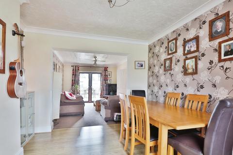 4 bedroom terraced house for sale, Rose Cottage, Hull Road, Keyingham, Hull, HU12 9ST