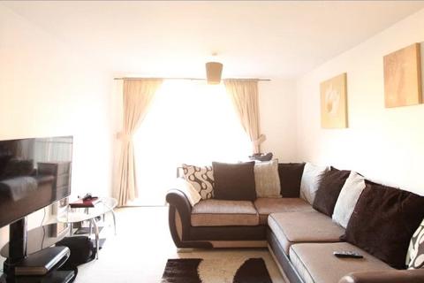 1 bedroom apartment to rent, Wooldridge Close, Feltham, TW14