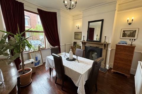 5 bedroom end of terrace house for sale, Haworth Road, Gorton