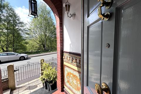 5 bedroom end of terrace house for sale, Haworth Road, Gorton